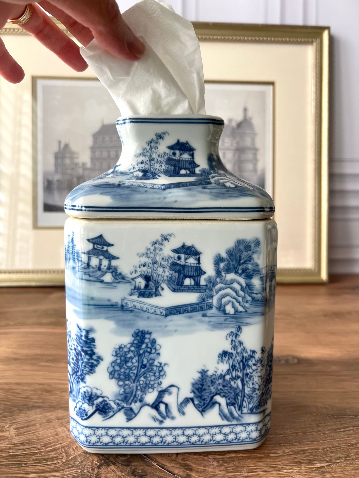 Chinoiserie Blue Pagoda Daydream – Porcelain Tissue Box Cover