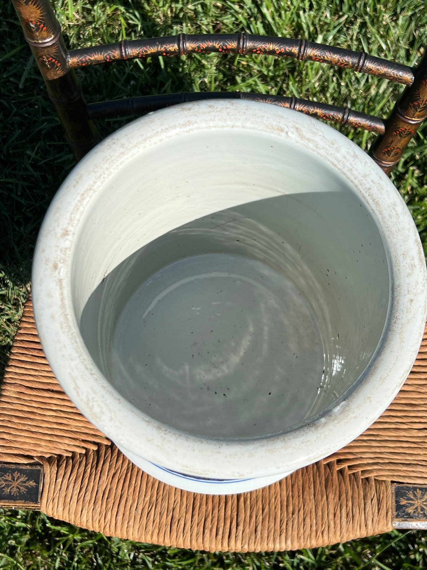 Dynasty Dragon Porcelain Cachepot