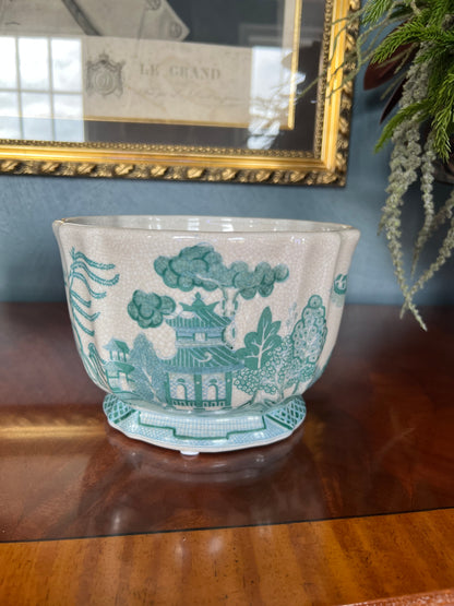 Turquoise Pagoda Willow Scalloped Cachepot