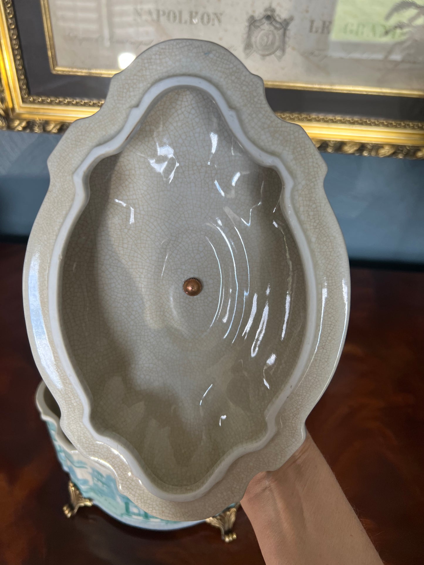 Turquoise Pagoda Willow Chinoiserie Porcelain Lidded Box with Ormolu Feet