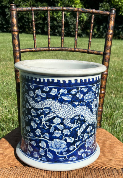 Dynasty Dragon Porcelain Cachepot
