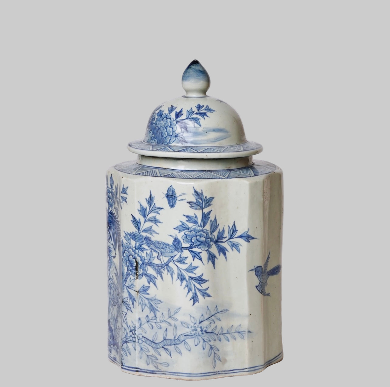 Golden Pheasant Ribbed Ginger Jar 17.5” T