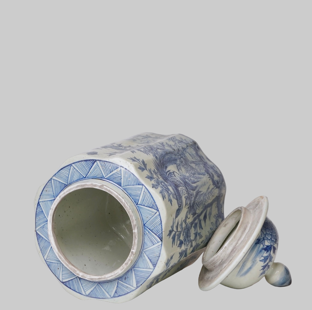 Golden Pheasant Ribbed Ginger Jar 17.5” T