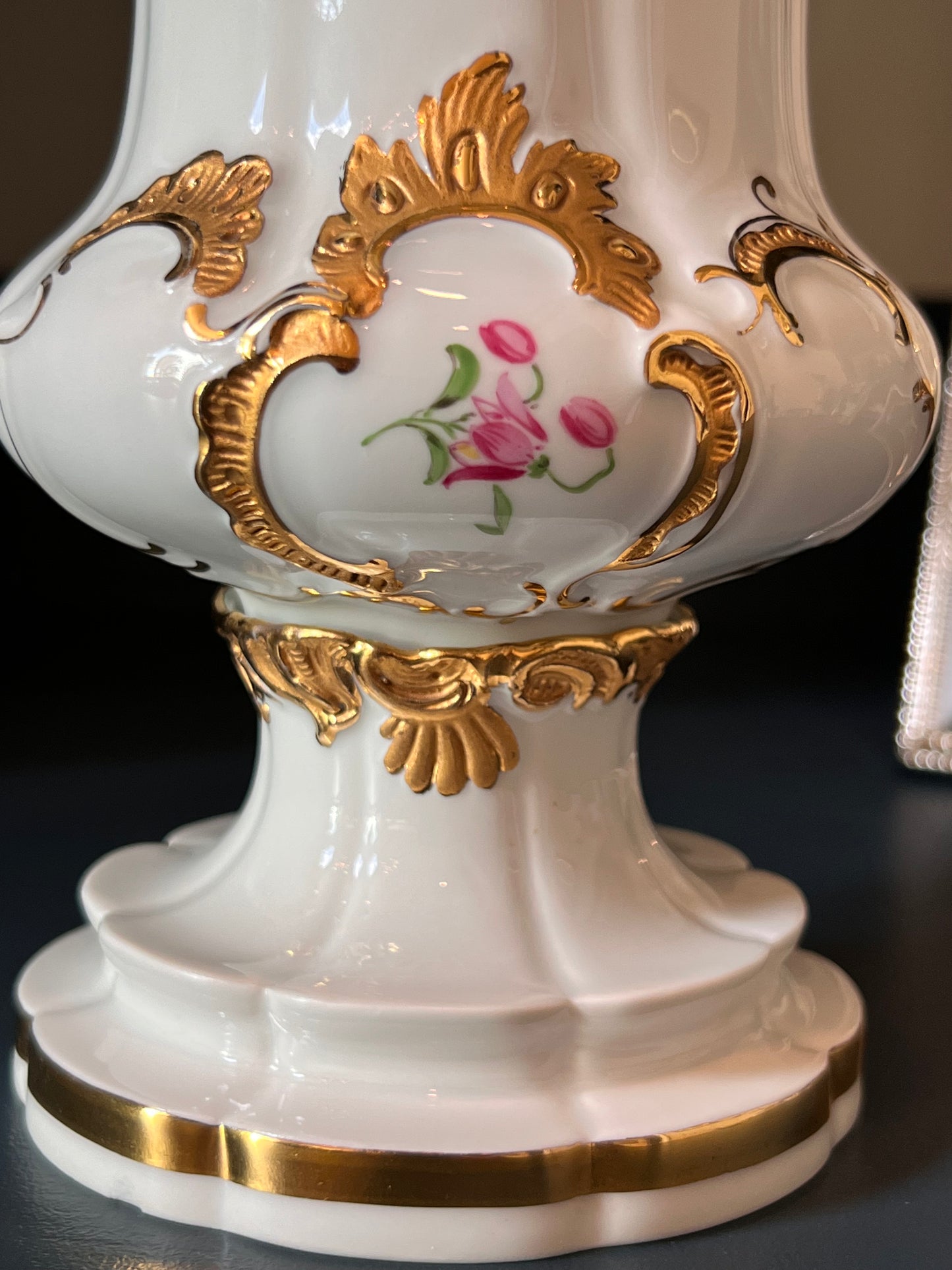 Meissen B-Form 9.5 Inch Porcelain Floral Vase c. 1950s