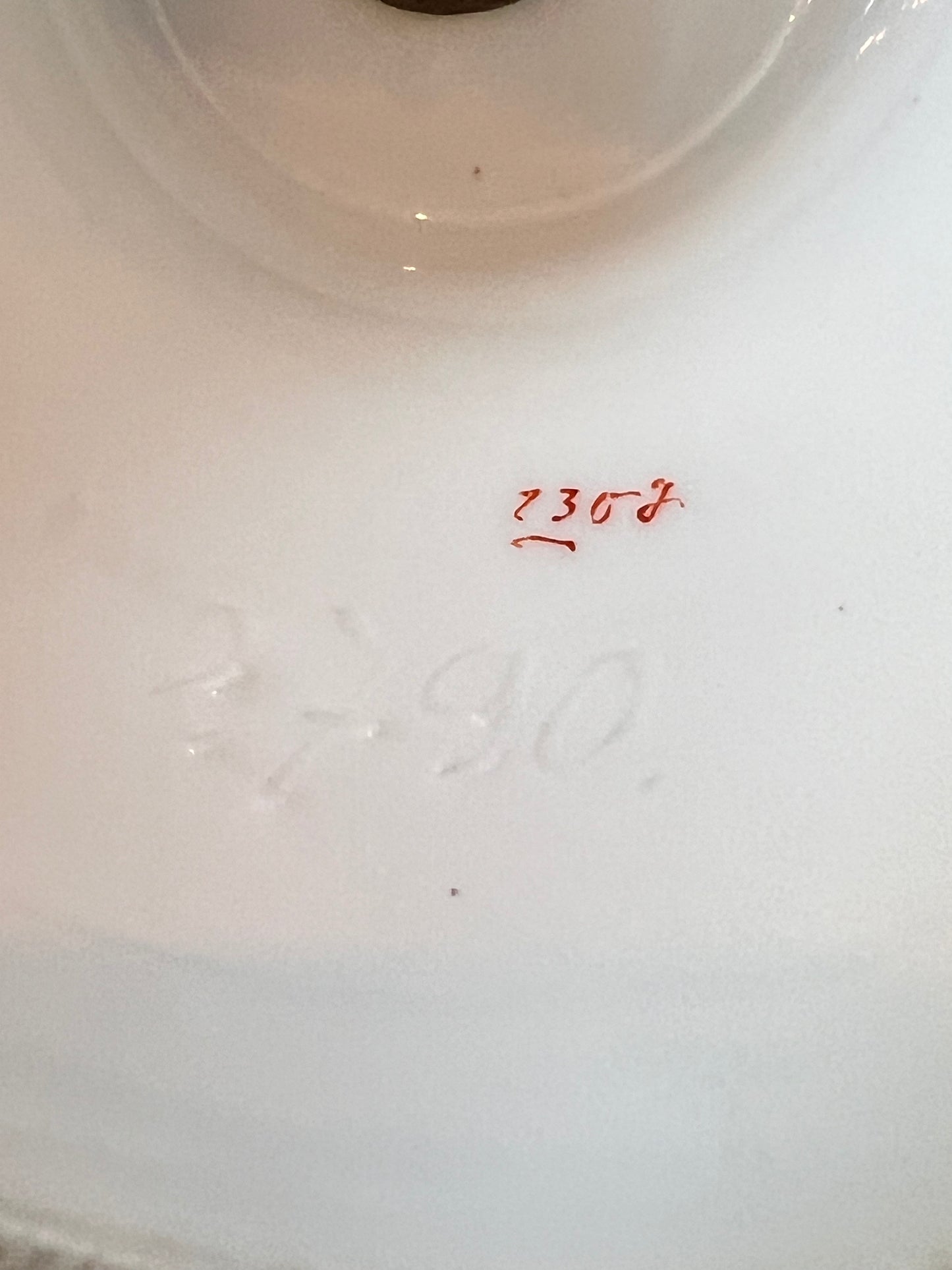 Meissen B-Form 9.5 Inch Porcelain Floral Vase c. 1950s