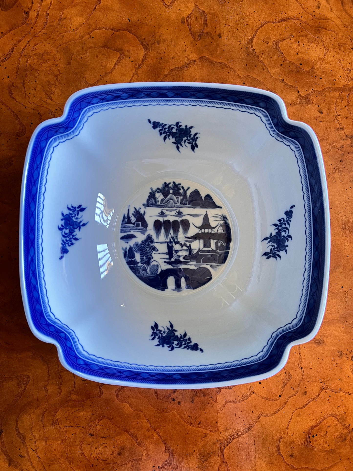 Mottahedeh Blue Canton Large Square Bowl – 10.25” Chinoiserie Porcelain